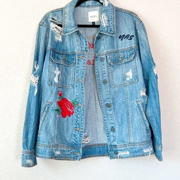 Hidden Jeans Embroidered Distressed Denim Jean Jacket, Size Small - Picture 5 of 6